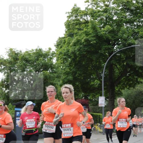 15.06.2025 - REWE Women's Run Jannik Wohlers http://msf.ph/oto/7946200 15.06.2025 08:29:57 Laufen 43, 10307, 10592, 10085, 10631, 10614 meine-sportfotos.de