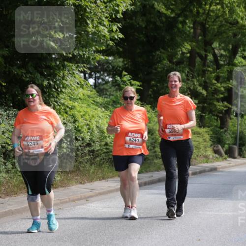 15.06.2025 - REWE Women's Run Jannik Wohlers http://msf.ph/oto/7946240 15.06.2025 10:20:01 Laufen 5245, 7, 5240, 55 meine-sportfotos.de