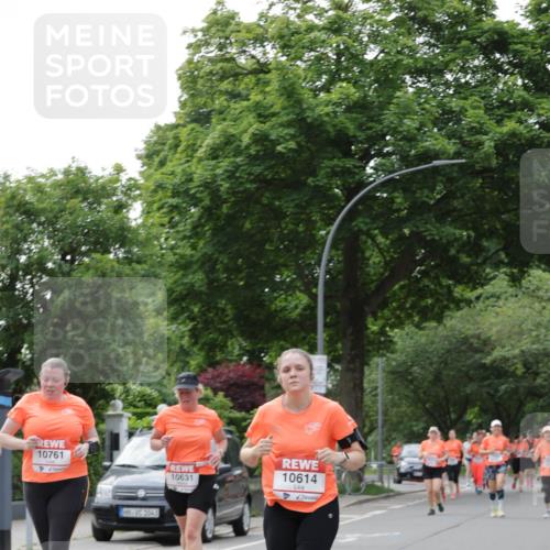 15.06.2025 - REWE Women's Run Jannik Wohlers http://msf.ph/oto/7946247 15.06.2025 08:29:58 Laufen 10761, 1043, 10631, 10614 meine-sportfotos.de