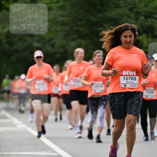 15.06.2025 - REWE Women's Run Dr. Thomas Lammeyer http://msf.ph/oto/7946259 15.06.2025 09:23:19 Laufen 10769 meine-sportfotos.de