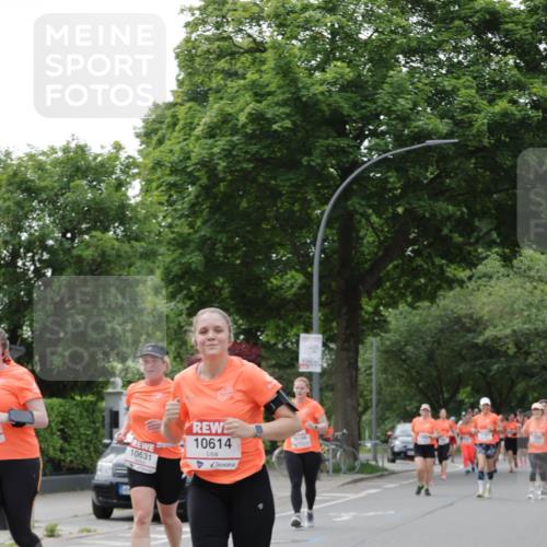 15.06.2025 - REWE Women's Run Jannik Wohlers http://msf.ph/oto/7946277 15.06.2025 08:29:58 Laufen 10614, 10631 meine-sportfotos.de