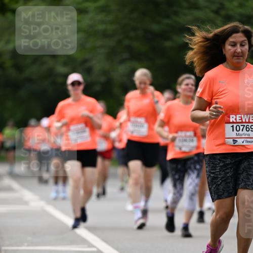 15.06.2025 - REWE Women's Run Dr. Thomas Lammeyer http://msf.ph/oto/7946279 15.06.2025 09:23:20 Laufen 10769 meine-sportfotos.de