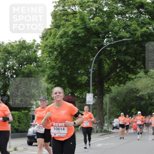15.06.2025 - REWE Women's Run Jannik Wohlers http://msf.ph/oto/7946281 15.06.2025 08:29:58 Laufen 10631, 10614 meine-sportfotos.de