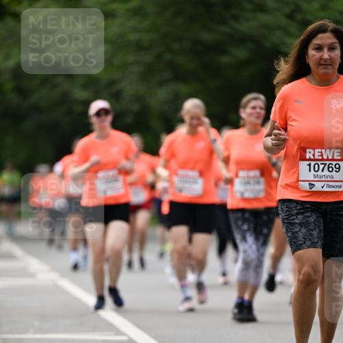 15.06.2025 - REWE Women's Run Dr. Thomas Lammeyer http://msf.ph/oto/7946284 15.06.2025 09:23:20 Laufen 600, 1076 meine-sportfotos.de
