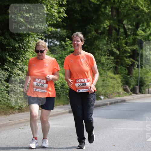 15.06.2025 - REWE Women's Run Jannik Wohlers http://msf.ph/oto/7946304 15.06.2025 10:20:02 Laufen 5240, 5508 meine-sportfotos.de