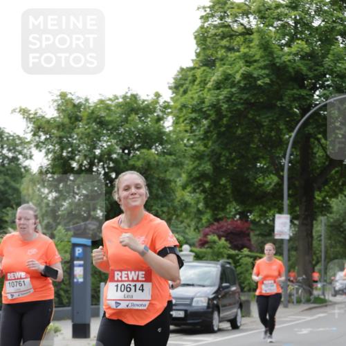 15.06.2025 - REWE Women's Run Jannik Wohlers http://msf.ph/oto/7946316 15.06.2025 08:29:59 Laufen 10761, 10614 meine-sportfotos.de