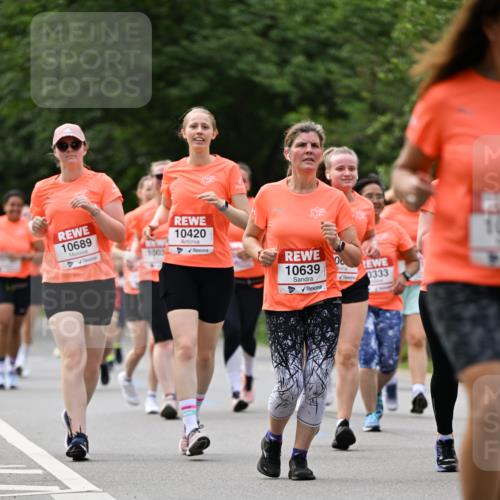 15.06.2025 - REWE Women's Run Dr. Thomas Lammeyer http://msf.ph/oto/7946331 15.06.2025 09:23:22 Laufen 10689, 10420, 1000, 10639, 0333 meine-sportfotos.de