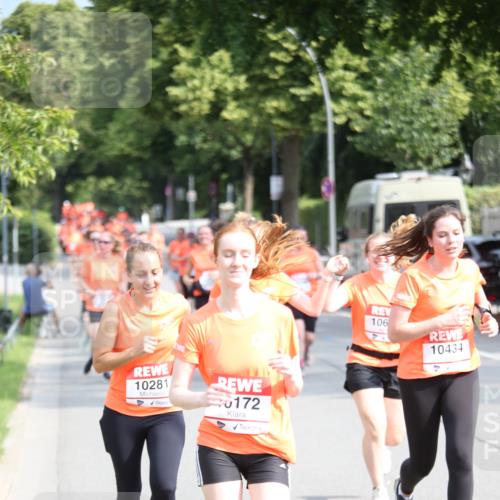 15.06.2025 - REWE Women's Run Jannik Wohlers http://msf.ph/oto/7946333 15.06.2025 09:44:55 Laufen 10281, 0172, 106, 10434 meine-sportfotos.de