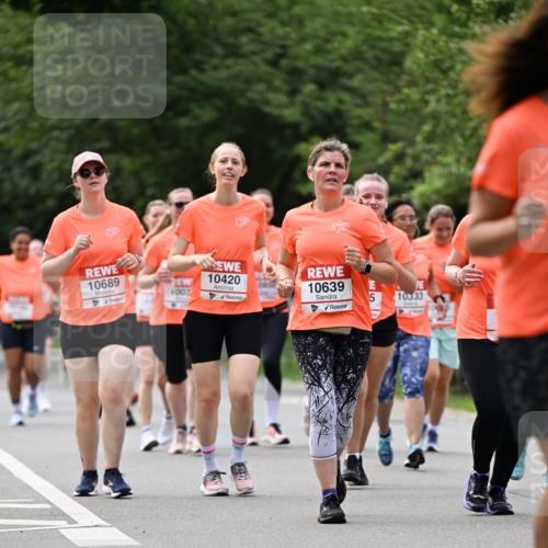 15.06.2025 - REWE Women's Run Dr. Thomas Lammeyer http://msf.ph/oto/7946343 15.06.2025 09:23:22 Laufen 10689, 007, 10420, 10639, 10333 meine-sportfotos.de