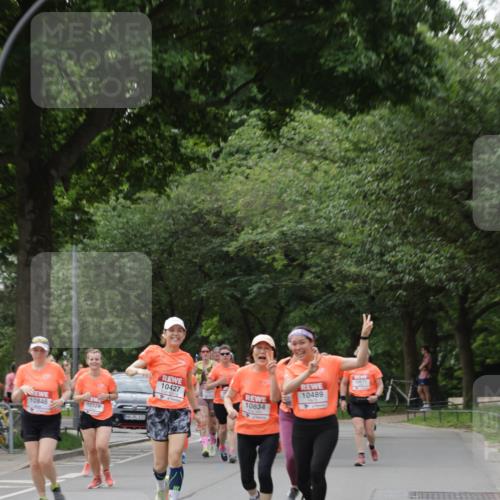 15.06.2025 - REWE Women's Run Jannik Wohlers http://msf.ph/oto/7946367 15.06.2025 08:30:01 Laufen 10846, 10329, 133, 10671, 10427, 10489, 10634 meine-sportfotos.de