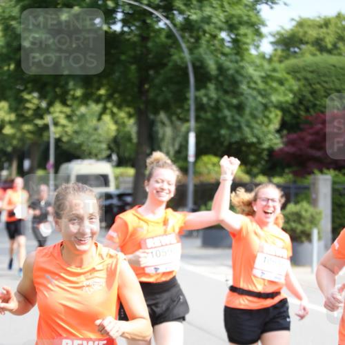 15.06.2025 - REWE Women's Run Jannik Wohlers http://msf.ph/oto/7946380 15.06.2025 09:44:57 Laufen 10281, 1059 meine-sportfotos.de