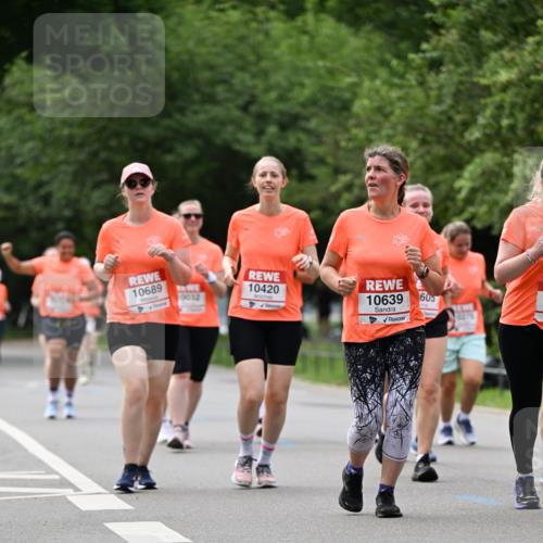 15.06.2025 - REWE Women's Run Dr. Thomas Lammeyer http://msf.ph/oto/7946392 15.06.2025 09:23:23 Laufen 10689, 10420, 10639 meine-sportfotos.de