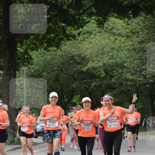 15.06.2025 - REWE Women's Run Jannik Wohlers http://msf.ph/oto/7946403 15.06.2025 08:30:02 Laufen 10329, 10634, 10671, 10489, 10427 meine-sportfotos.de