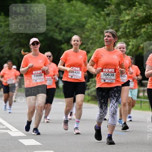 15.06.2025 - REWE Women's Run Dr. Thomas Lammeyer http://msf.ph/oto/7946418 15.06.2025 09:23:24 Laufen 0420, 10689, 10639 meine-sportfotos.de