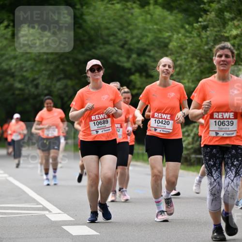 15.06.2025 - REWE Women's Run Dr. Thomas Lammeyer http://msf.ph/oto/7946431 15.06.2025 09:23:24 Laufen 10689, 32, 10420, 10639 meine-sportfotos.de