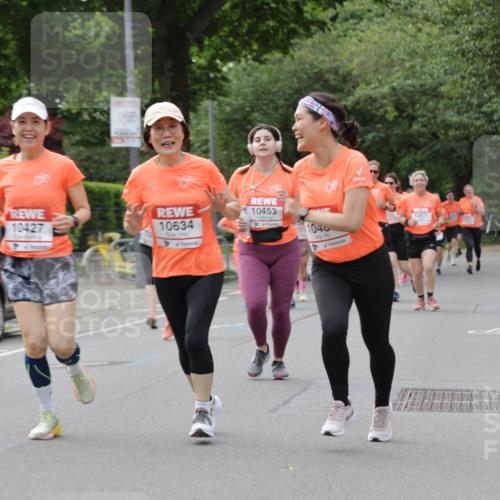 15.06.2025 - REWE Women's Run Jannik Wohlers http://msf.ph/oto/7946488 15.06.2025 08:30:05 Laufen 346, 3043, 10427, 10634, 10453, 1040, 10671 meine-sportfotos.de