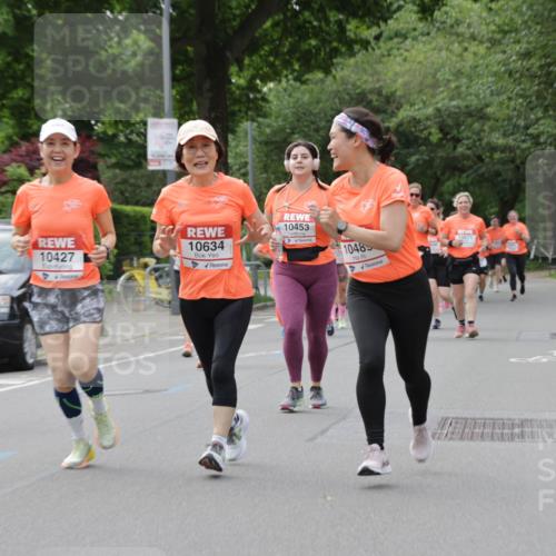 15.06.2025 - REWE Women's Run Jannik Wohlers http://msf.ph/oto/7946492 15.06.2025 08:30:05 Laufen 0846, 10427, 10634, 10453, 1048, 10671 meine-sportfotos.de