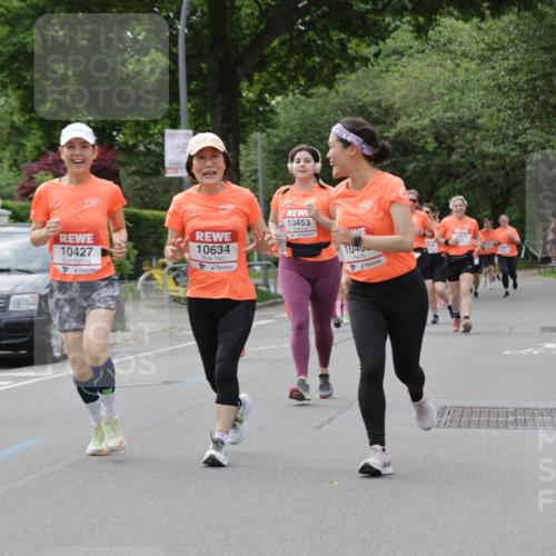 15.06.2025 - REWE Women's Run Jannik Wohlers http://msf.ph/oto/7946496 15.06.2025 08:30:05 Laufen 10427, 10634, 10453, 1040, 10846, 10671 meine-sportfotos.de