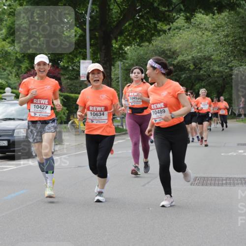 15.06.2025 - REWE Women's Run Jannik Wohlers http://msf.ph/oto/7946500 15.06.2025 08:30:05 Laufen 1080, 1043, 10427, 10634, 10455, 10489, 10671 meine-sportfotos.de