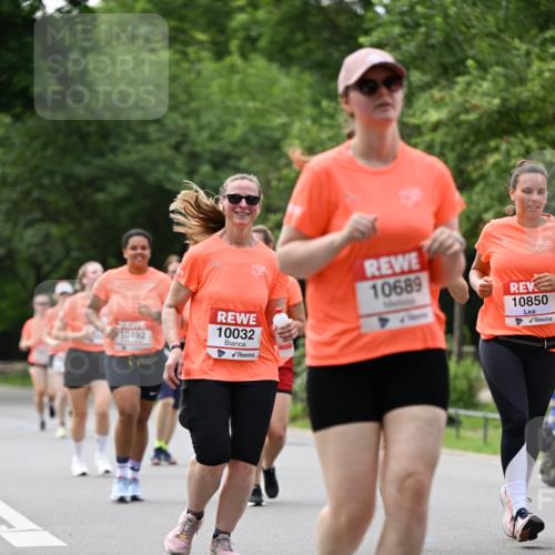 15.06.2025 - REWE Women's Run Dr. Thomas Lammeyer http://msf.ph/oto/7946511 15.06.2025 09:23:27 Laufen 10192, 10032, 10689, 10850 meine-sportfotos.de