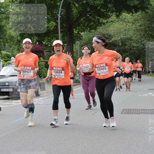 15.06.2025 - REWE Women's Run Jannik Wohlers http://msf.ph/oto/7946513 15.06.2025 08:30:05 Laufen 10846, 1043, 10427, 10634, 10453, 10489, 10671 meine-sportfotos.de
