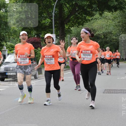 15.06.2025 - REWE Women's Run Jannik Wohlers http://msf.ph/oto/7946524 15.06.2025 08:30:05 Laufen 10, 10489, 10634, 10329, 10846, 10427, 1043 meine-sportfotos.de