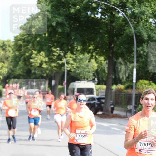 15.06.2025 - REWE Women's Run Jannik Wohlers http://msf.ph/oto/7946527 15.06.2025 09:45:04 Laufen 10059, 70076 meine-sportfotos.de