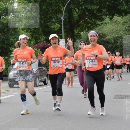 15.06.2025 - REWE Women's Run Jannik Wohlers http://msf.ph/oto/7946546 15.06.2025 08:30:05 Laufen 1084, 10427, 10634, 10329, 10489 meine-sportfotos.de