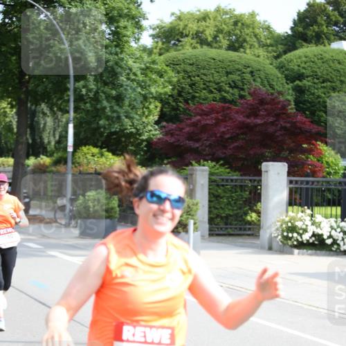15.06.2025 - REWE Women's Run Jannik Wohlers http://msf.ph/oto/7946566 15.06.2025 09:45:05 Laufen 080, 10059 meine-sportfotos.de