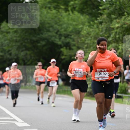 15.06.2025 - REWE Women's Run Dr. Thomas Lammeyer http://msf.ph/oto/7946582 15.06.2025 09:23:30 Laufen 10597, 10192 meine-sportfotos.de