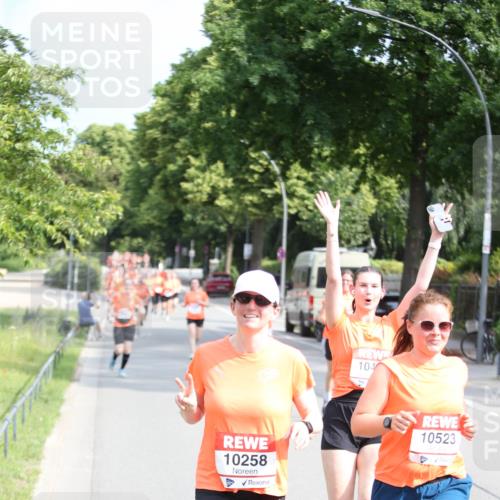 15.06.2025 - REWE Women's Run Jannik Wohlers http://msf.ph/oto/7946610 15.06.2025 09:45:08 Laufen 10258, 104, 10523 meine-sportfotos.de
