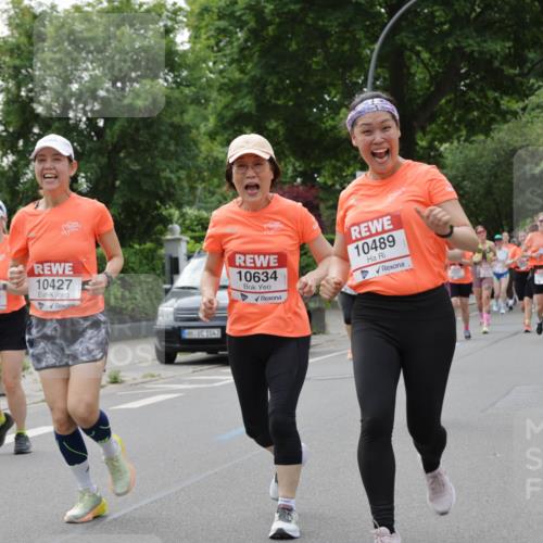 15.06.2025 - REWE Women's Run Jannik Wohlers http://msf.ph/oto/7946611 15.06.2025 08:30:06 Laufen 10846, 10427, 1043, 10634, 10489, 10671 meine-sportfotos.de