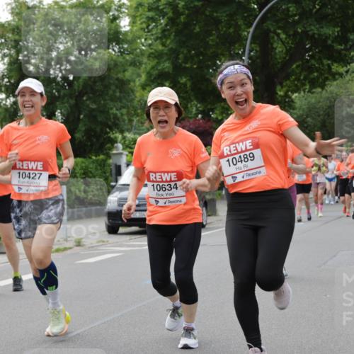 15.06.2025 - REWE Women's Run Jannik Wohlers http://msf.ph/oto/7946619 15.06.2025 08:30:06 Laufen 10846, 10427, 10634, 10489, 10671 meine-sportfotos.de