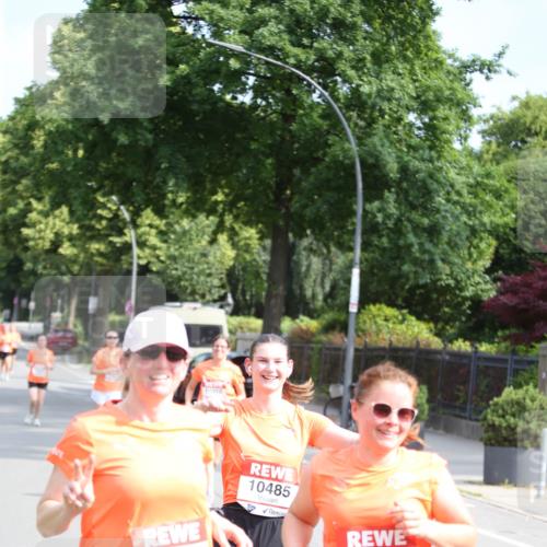 15.06.2025 - REWE Women's Run Jannik Wohlers http://msf.ph/oto/7946622 15.06.2025 09:45:08 Laufen 10258, 10485, 10523 meine-sportfotos.de