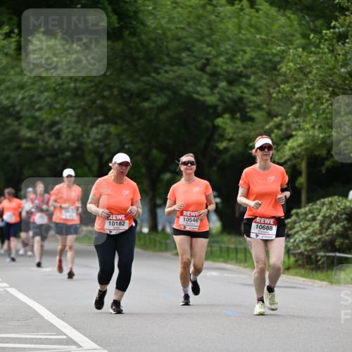 15.06.2025 - REWE Women's Run Dr. Thomas Lammeyer http://msf.ph/oto/7946630 15.06.2025 09:23:32 Laufen 10546, 10182, 10688 meine-sportfotos.de