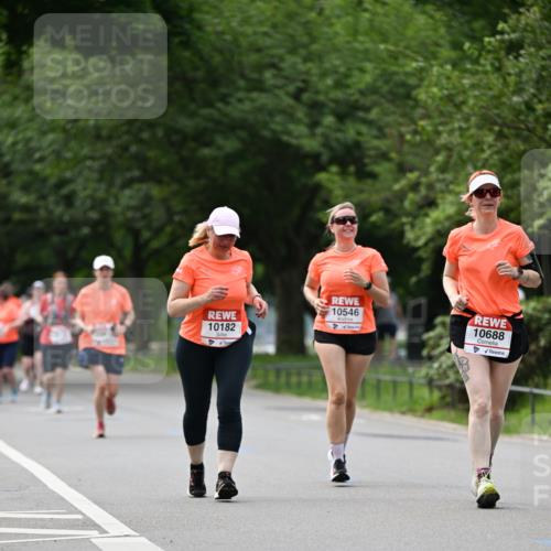 15.06.2025 - REWE Women's Run Dr. Thomas Lammeyer http://msf.ph/oto/7946667 15.06.2025 09:23:34 Laufen 10182, 10546, 10688 meine-sportfotos.de