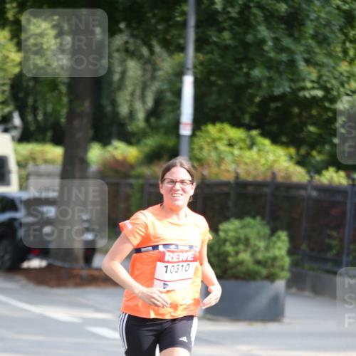 15.06.2025 - REWE Women's Run Jannik Wohlers http://msf.ph/oto/7946678 15.06.2025 09:45:10 Laufen 10310 meine-sportfotos.de