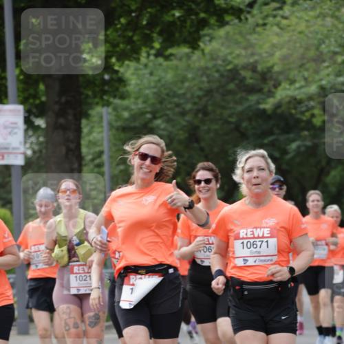 15.06.2025 - REWE Women's Run Jannik Wohlers http://msf.ph/oto/7946696 15.06.2025 08:30:10 Laufen 1021, 1, 10671, 706 meine-sportfotos.de
