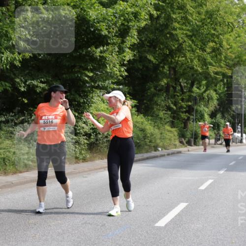 15.06.2025 - REWE Women's Run Jannik Wohlers http://msf.ph/oto/7946704 15.06.2025 10:21:22 Laufen 5516 meine-sportfotos.de