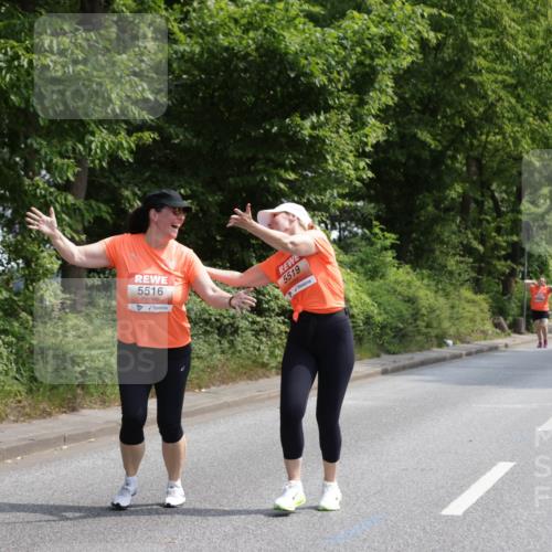 15.06.2025 - REWE Women's Run Jannik Wohlers http://msf.ph/oto/7946725 15.06.2025 10:21:23 Laufen 5516, 5519 meine-sportfotos.de