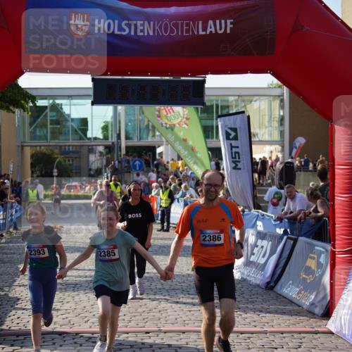 13.06.2025 - Holstenköstenlauf Felixshl http://msf.ph/oto/7946784 13.06.2025 18:13:29 Laufen 2196, 2385, 2386, 2393, 2526 meine-sportfotos.de