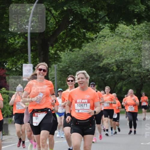 15.06.2025 - REWE Women's Run Jannik Wohlers http://msf.ph/oto/7946799 15.06.2025 08:30:11 Laufen 10671 meine-sportfotos.de