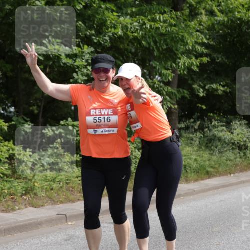 15.06.2025 - REWE Women's Run Jannik Wohlers http://msf.ph/oto/7946800 15.06.2025 10:21:25 Laufen 5516 meine-sportfotos.de