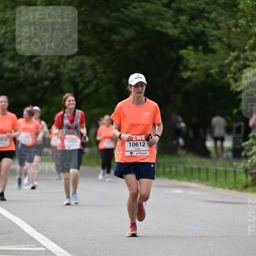15.06.2025 - REWE Women's Run Dr. Thomas Lammeyer http://msf.ph/oto/7946814 15.06.2025 09:23:38 Laufen 105, 23, 10612 meine-sportfotos.de