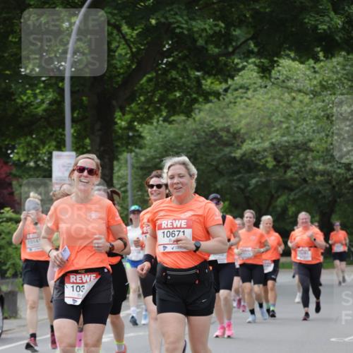 15.06.2025 - REWE Women's Run Jannik Wohlers http://msf.ph/oto/7946816 15.06.2025 08:30:11 Laufen 1014, 103, 4, 10671 meine-sportfotos.de
