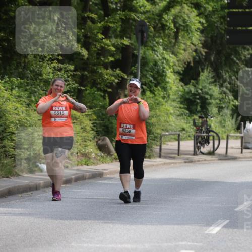15.06.2025 - REWE Women's Run Jannik Wohlers http://msf.ph/oto/7946826 15.06.2025 10:21:29 Laufen 5515, 5258 meine-sportfotos.de