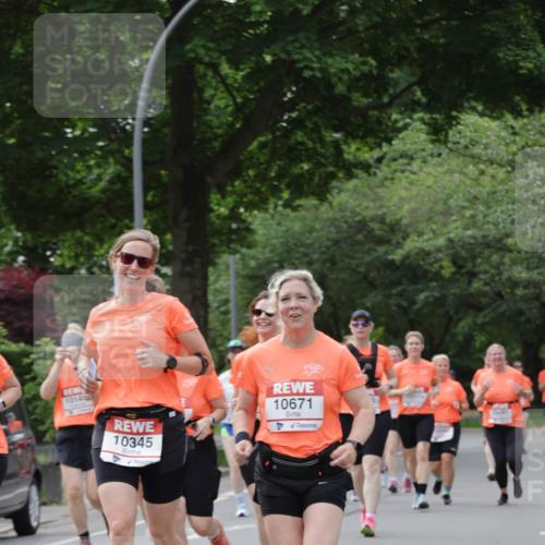 15.06.2025 - REWE Women's Run Jannik Wohlers http://msf.ph/oto/7946827 15.06.2025 08:30:11 Laufen 10345, 10671 meine-sportfotos.de
