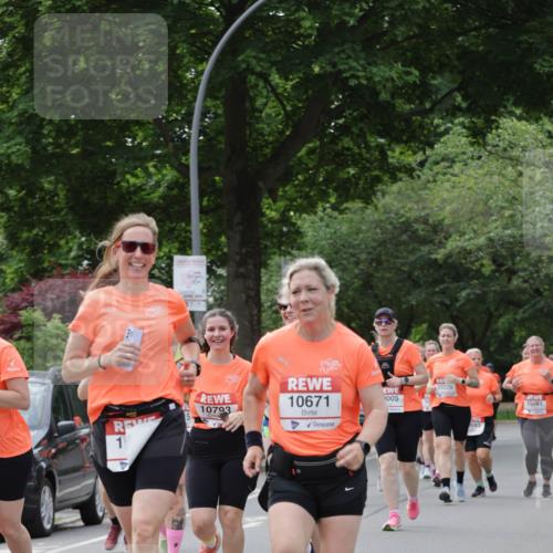 15.06.2025 - REWE Women's Run Jannik Wohlers http://msf.ph/oto/7946855 15.06.2025 08:30:12 Laufen 10793, 10671, 10209, 005, 083, 10081 meine-sportfotos.de
