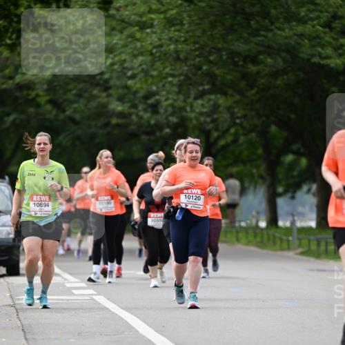 15.06.2025 - REWE Women's Run Dr. Thomas Lammeyer http://msf.ph/oto/7946861 15.06.2025 09:23:45 Laufen 10694, 10190, 10550, 10120 meine-sportfotos.de