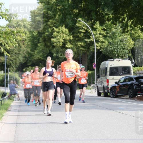 15.06.2025 - REWE Women's Run Jannik Wohlers http://msf.ph/oto/7946914 15.06.2025 09:45:28 Laufen 10065, 10392, 10153 meine-sportfotos.de